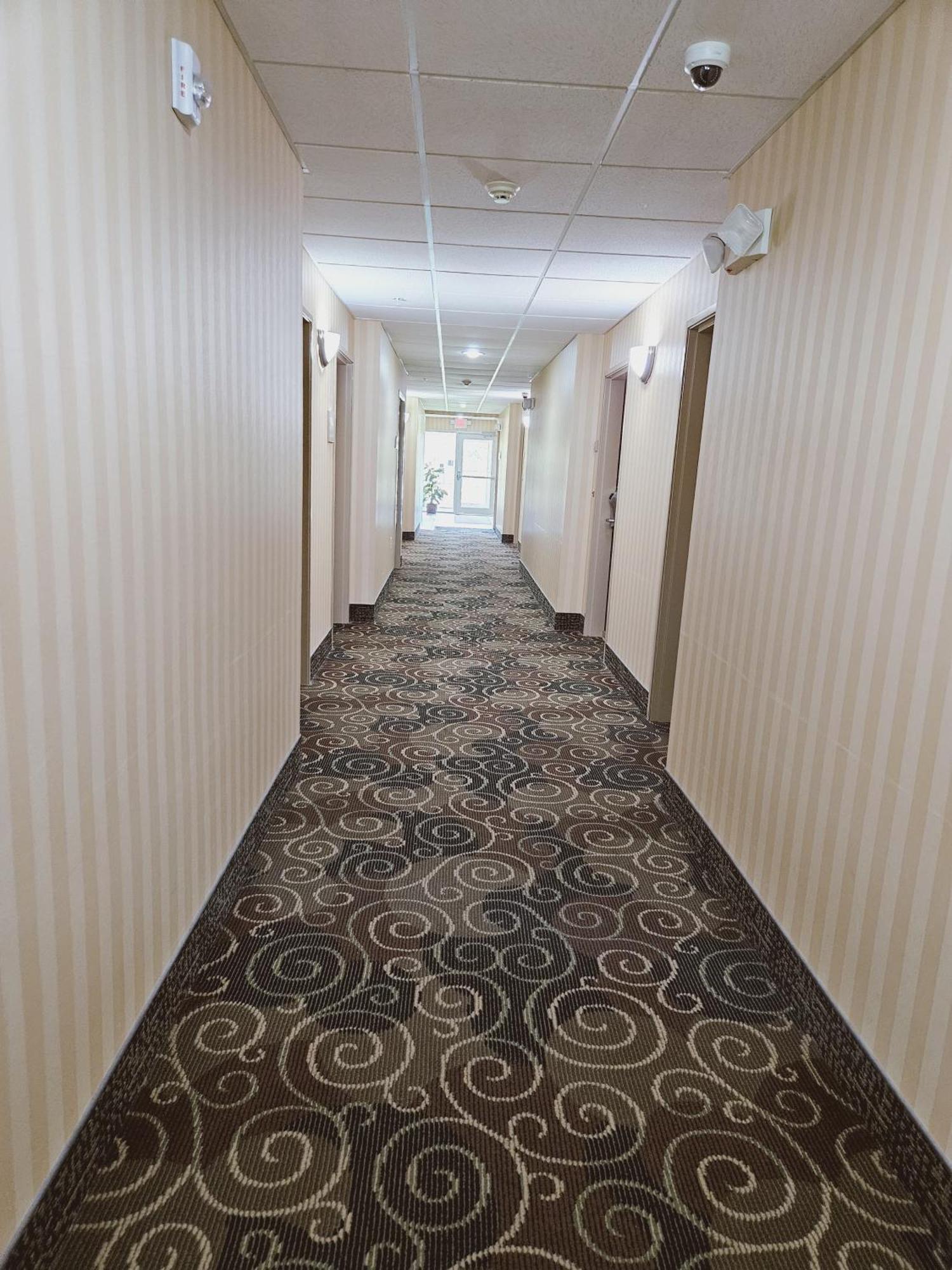 Cobblestone Inn & Suites - Bloomfield Dış mekan fotoğraf